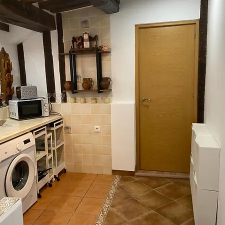 Domus Alfileritos Apartment Toledo